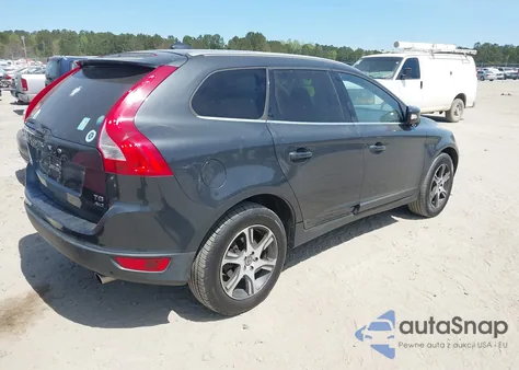 2012 Volvo Xc60 T6/T6 Platinum/T6 Premier Plus/T6 R-Design/T6 R-Design Platinum/T6 R-Design Premier Plus from USA, damaged, VIN YV4902DZ9C2337770